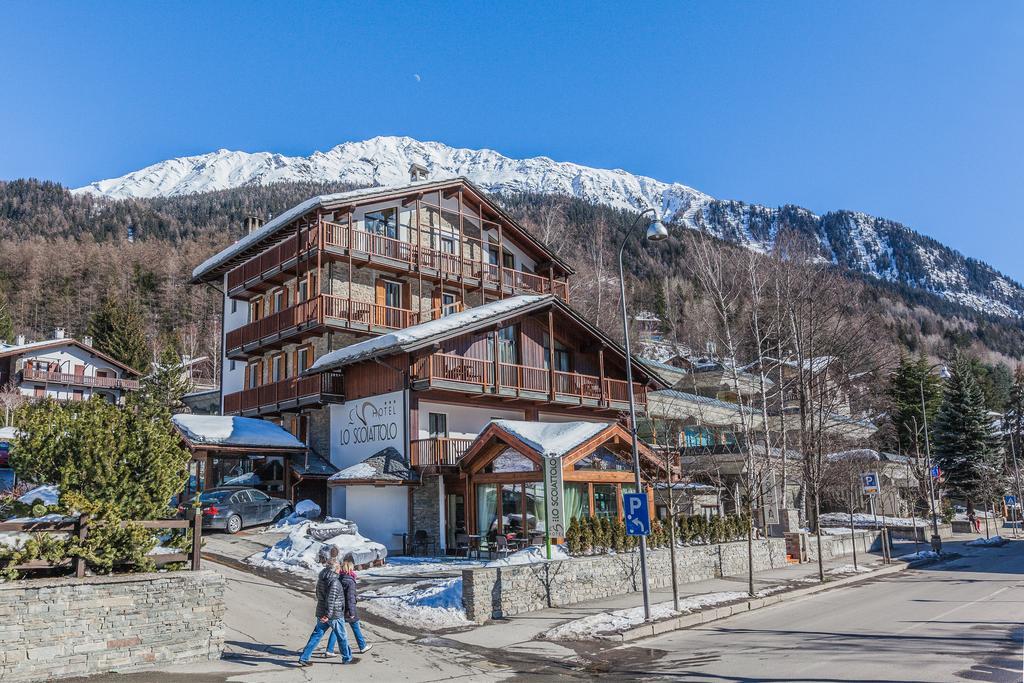 Hotel Lo Scoiattolo Курмайор Екстер'єр фото